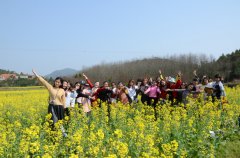 我与春天有个约会 —记赣州启明星眼科医院女职工“三八”妇女节一日游